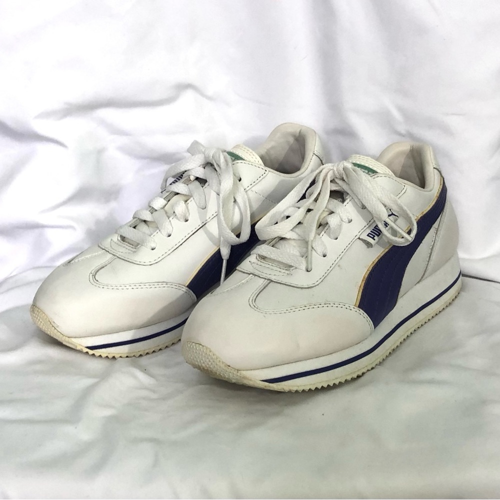 Puma women’s leather sneakers